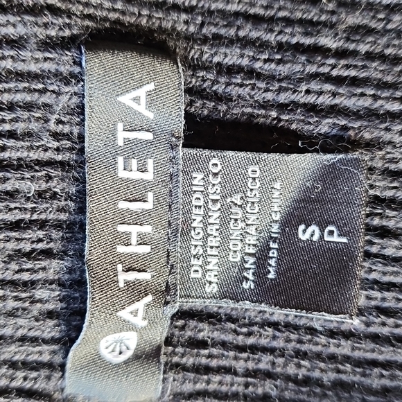 ATHLETA Sweater - Picture 7 of 8